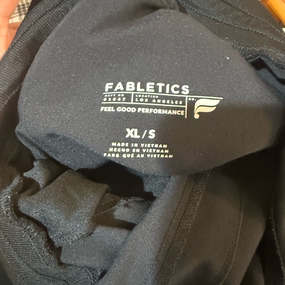 Fabletics Black Womens Scrub Set - image 4